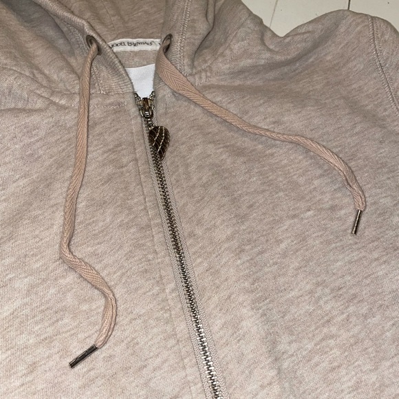 Victoria’s Secret Super Model Essential Zip Up Hoodie - Picture 5 of 10